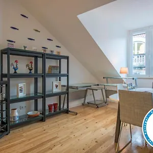 https://downtown-boutique-duplex.hotels-lisbon-portugal.com